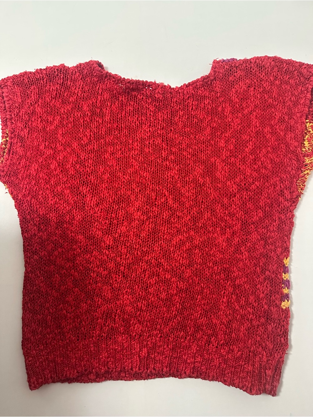 Red Colorblock Knit Short-Sleeve Top with Yellow and Purple Details - Picture 4 of 6